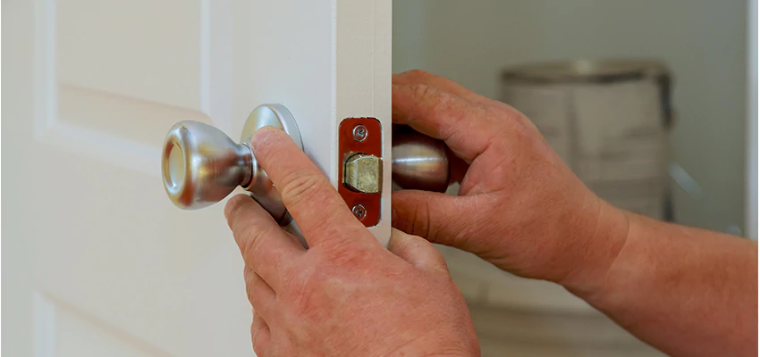 AAA Locksmiths For lock Replacement in Mill Valley, California